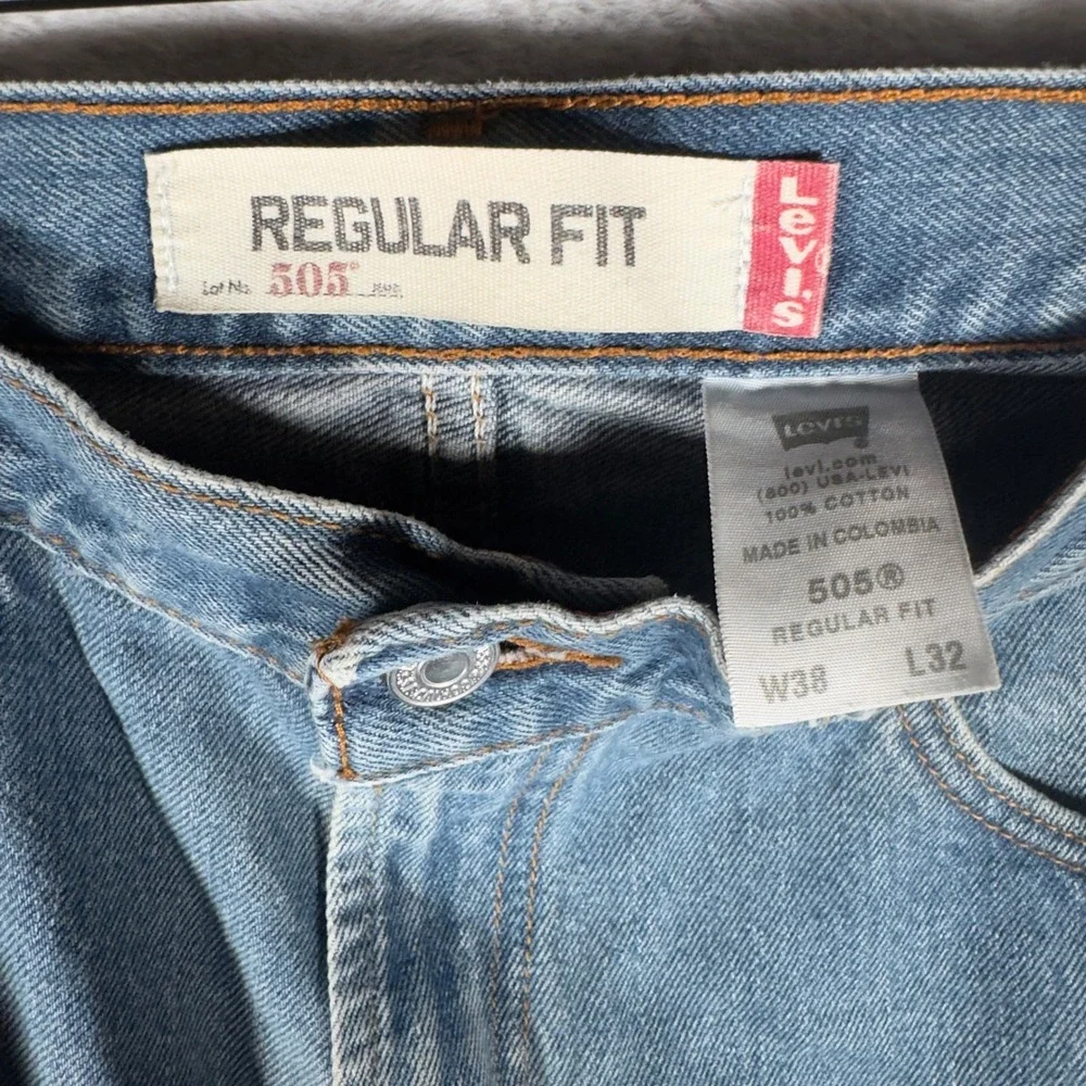 Vintage Levis‎ 505 Regular Fit Distressed Denim Cut Off Shorts Blue Mens 38 2003